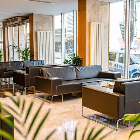 Hotel Halley 3*