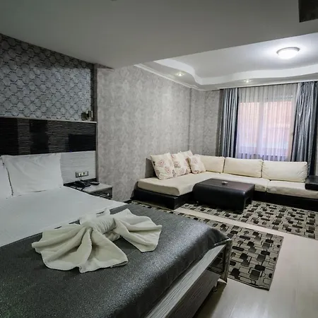 Halley Hotel 3*