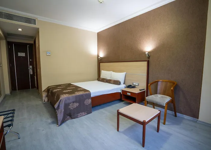 Halley Hotel 3*